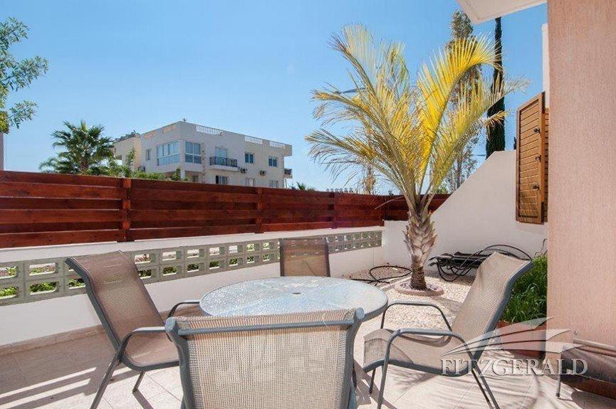 1 Bedroom Garden Flat, Sleeps 4 Πάφος Εξωτερικό φωτογραφία