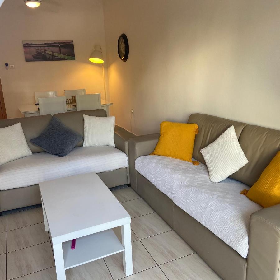 1 Bedroom Garden Flat, Sleeps 4 Πάφος Εξωτερικό φωτογραφία